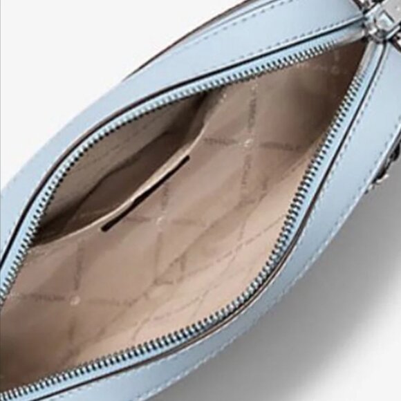 NEW Michael Kors Mini Bag - Picture 1 of 2
